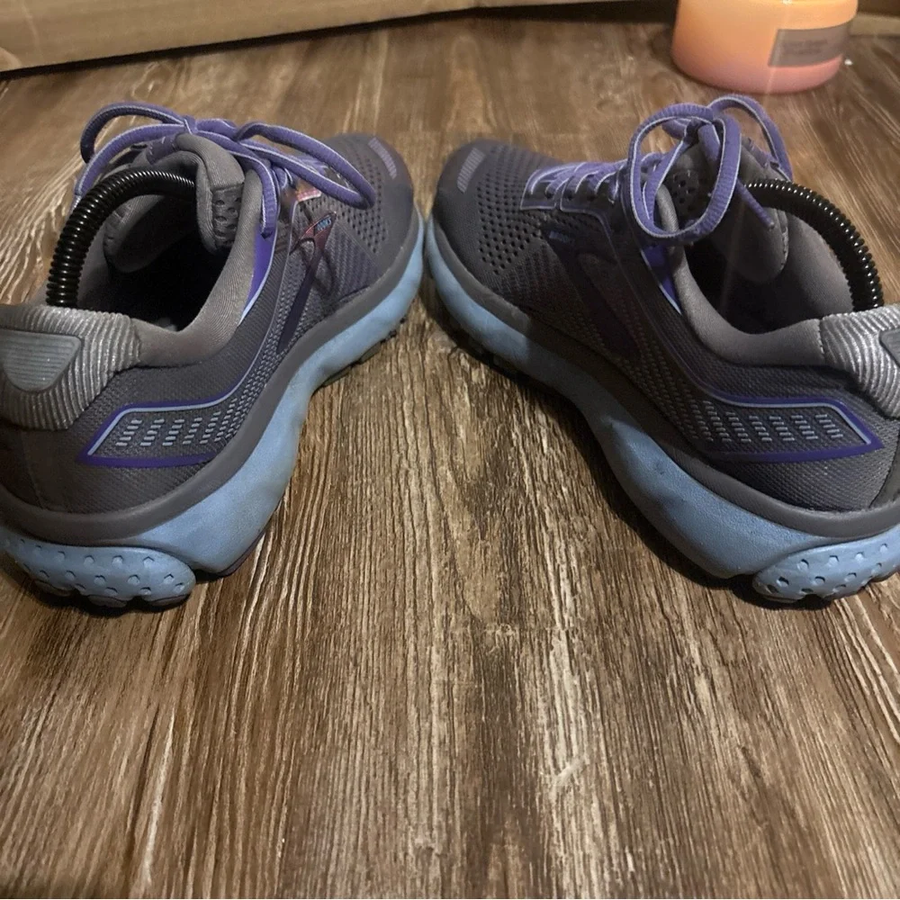 Brooks Ghost 12 Running Shoes Low Top Purple, Women's Size 10, 1203051B097 - Picture 8 of 13